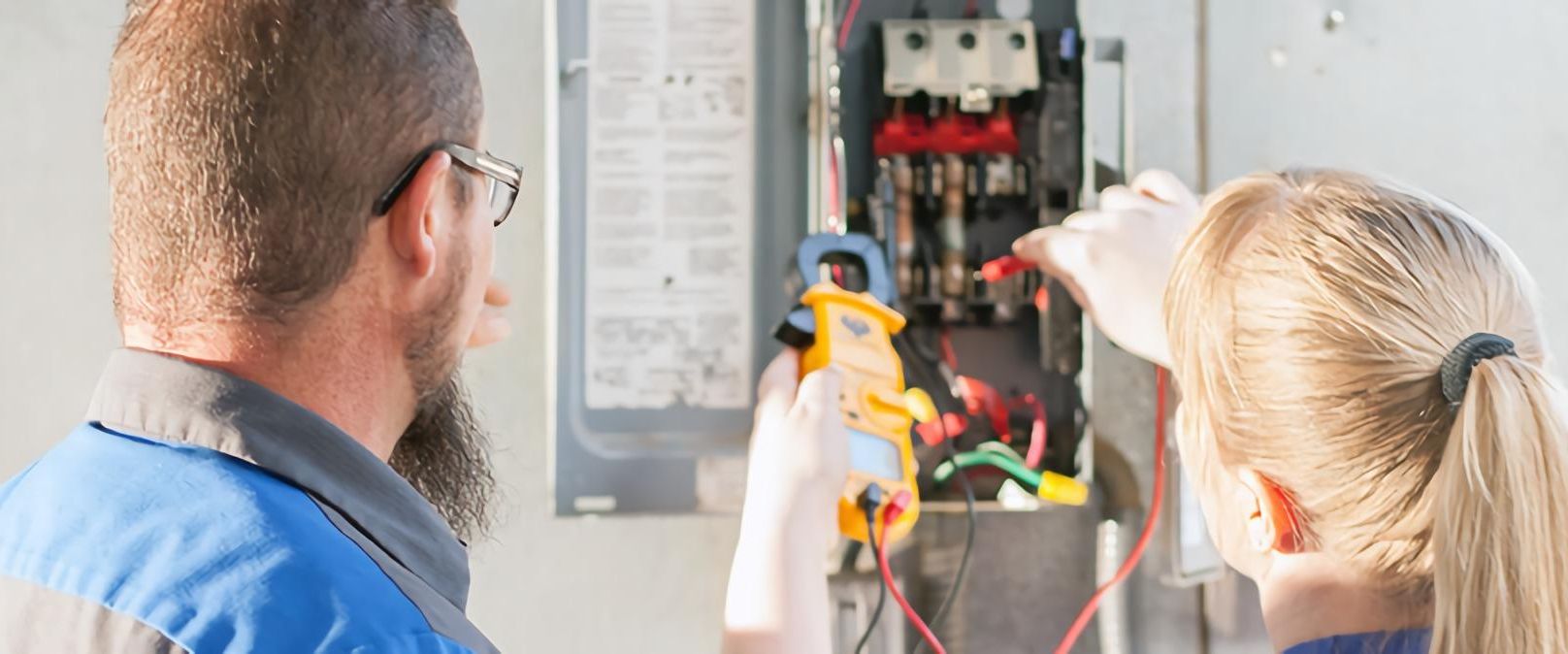 Electrical contractors in Norman, OK